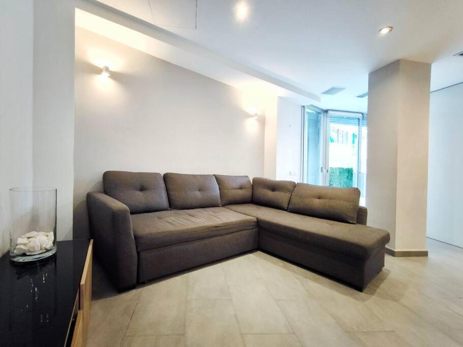Acogedor En Barcelona, Zona Tranquila Apartment Barcelona